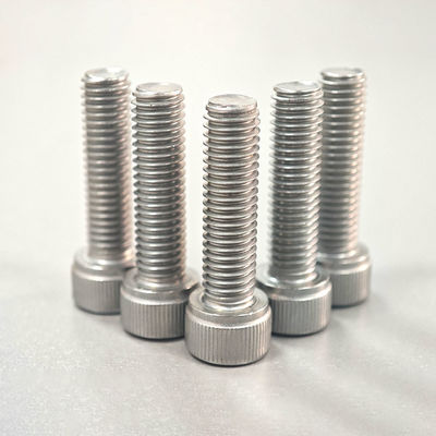 Zinc Plated A2 70 Hex Socket Head Cap Screw For Metric Measurement System